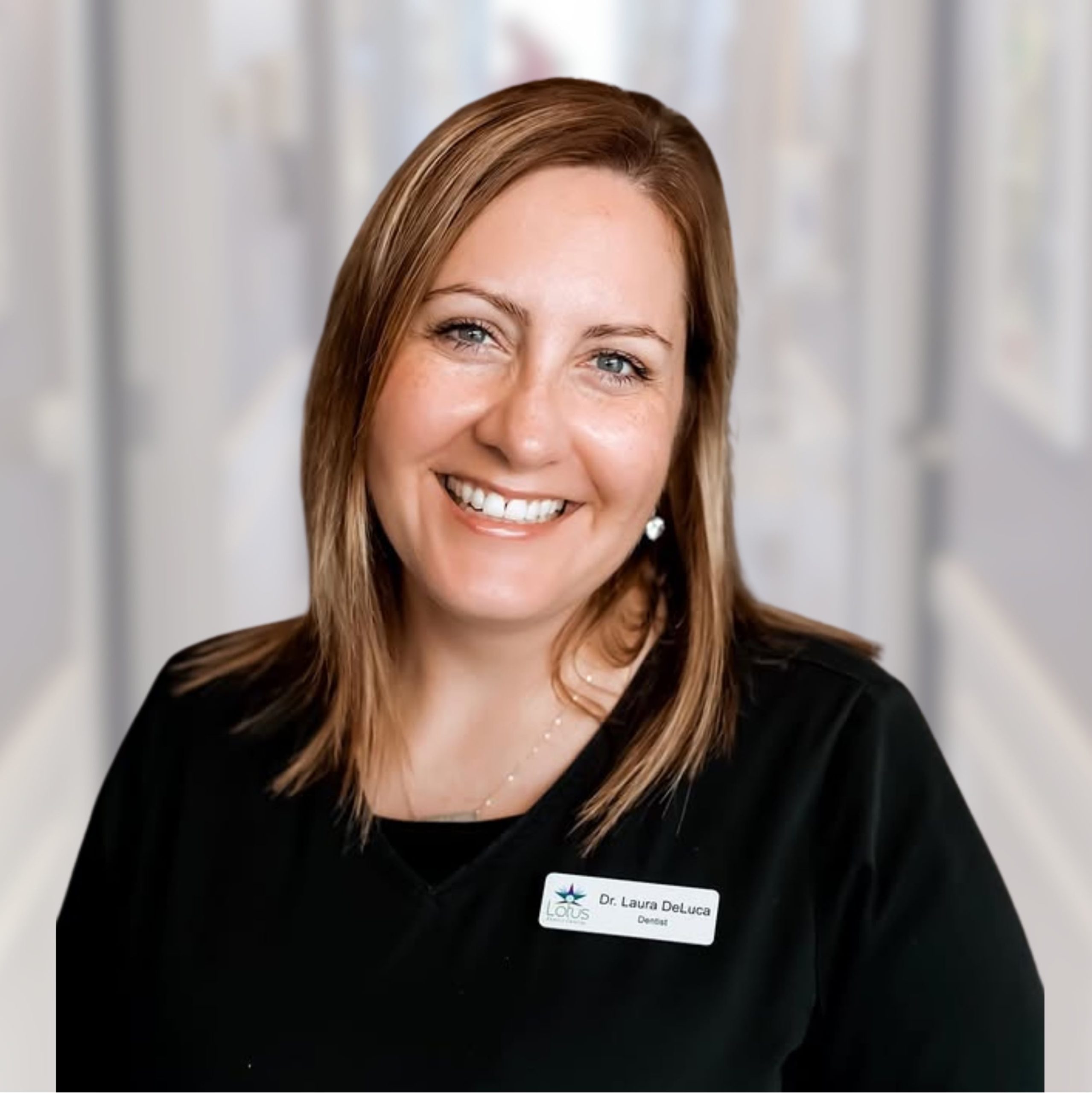 Dr Laura DeLuca